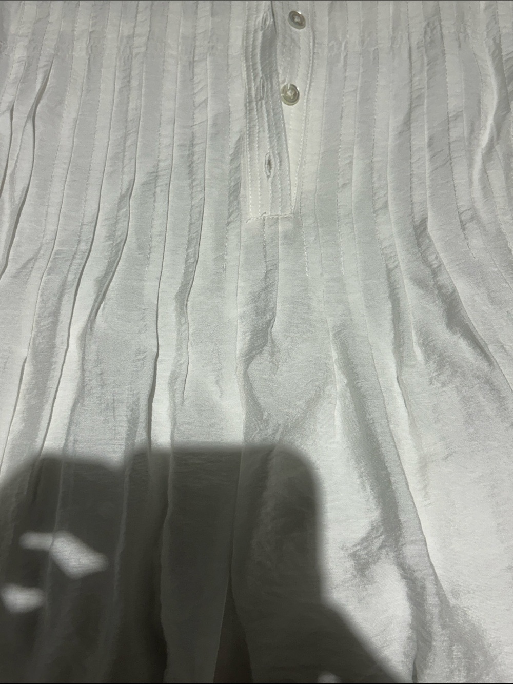 Current Air White Short Sleeve Pintuck Blouse - Picture 4 of 7